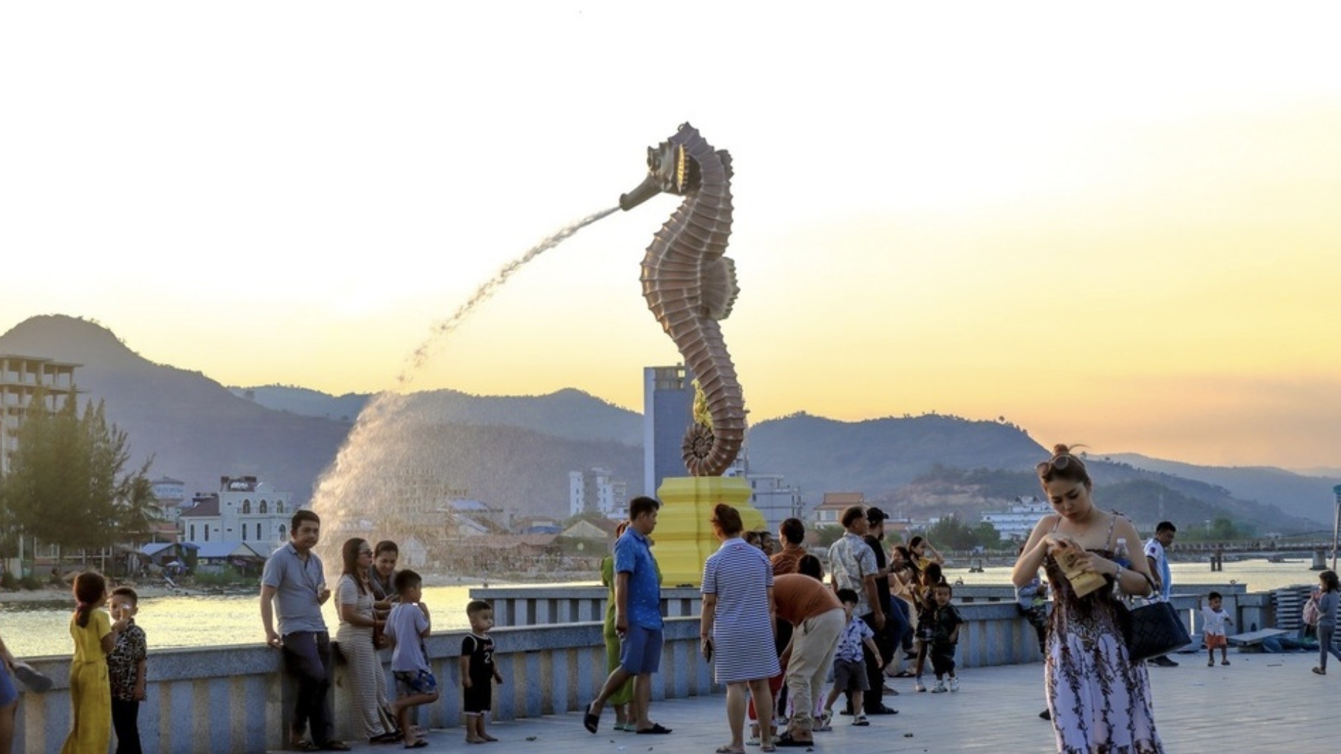 柬埔寨启动战略计划，拟推动贡布省从旅游胜地转型经济走廊