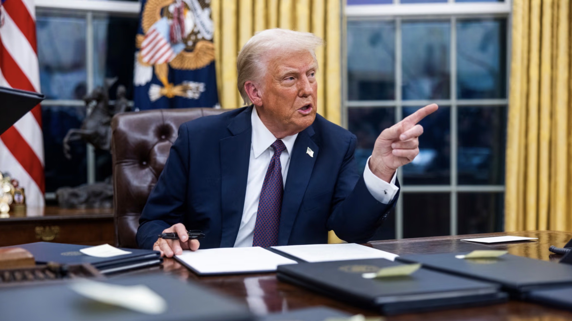 今日全球商业巨头动态 | 特朗普政府考虑全面调整钢铝关税······