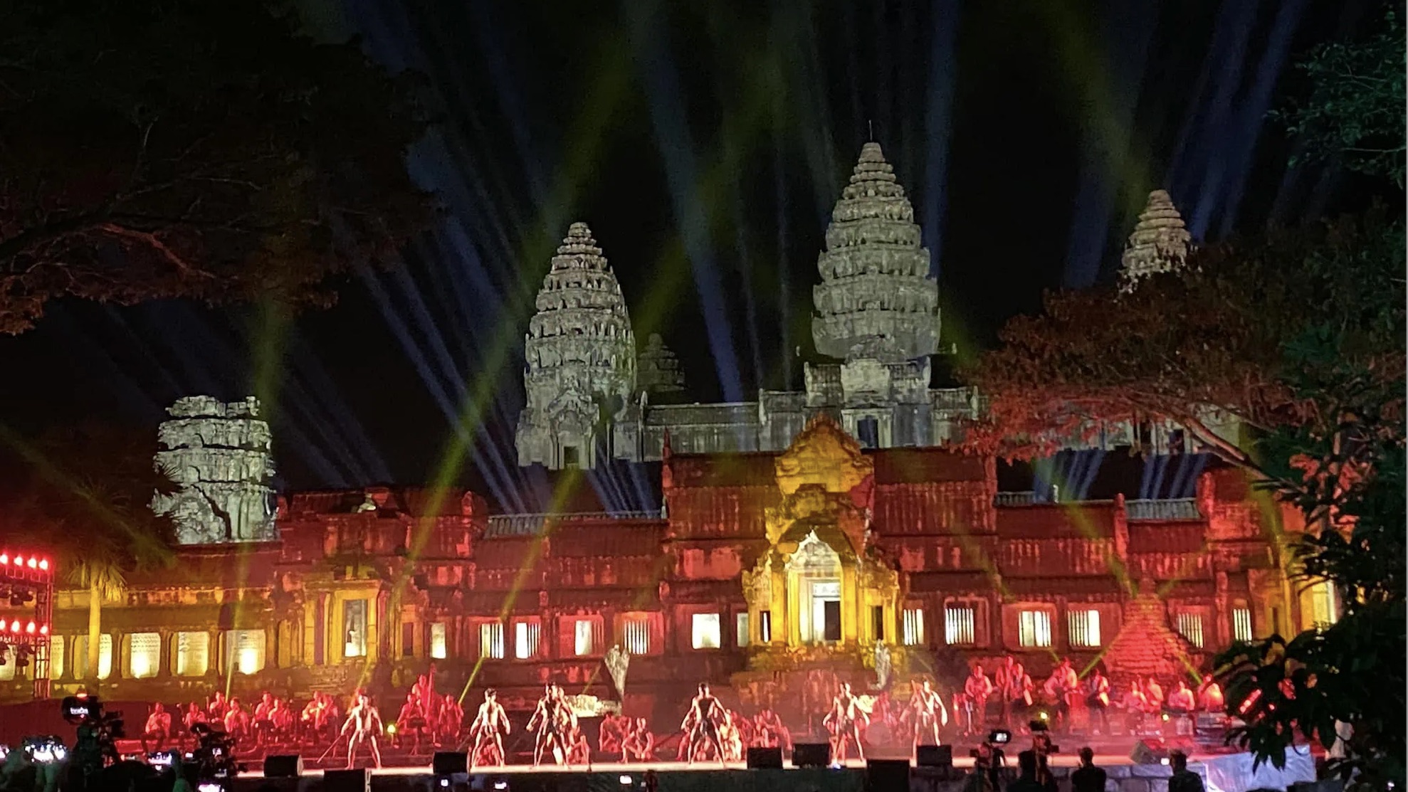 柬埔寨成立工作组推动影视旅游与夜间寺庙游览